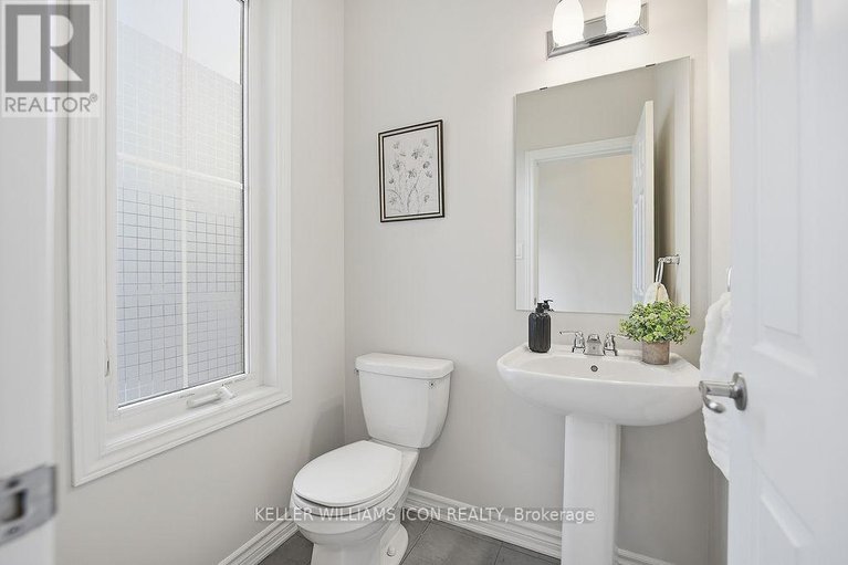 29449806/756-cape-jack-walk/half-moon-bay/ottawa/ontario/K2J6L1_7