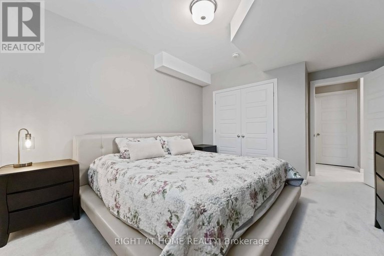 29367758/248-maygrass-way/remainder-of-stittsville-area/ottawa/ontario/K2S2K9_23