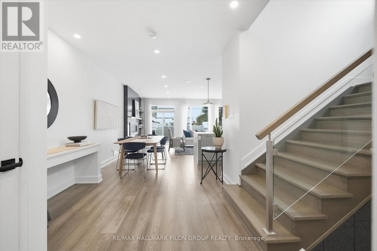 29455471/559-mutual-street/castle-heights/ottawa/ontario/K1K1C5_3