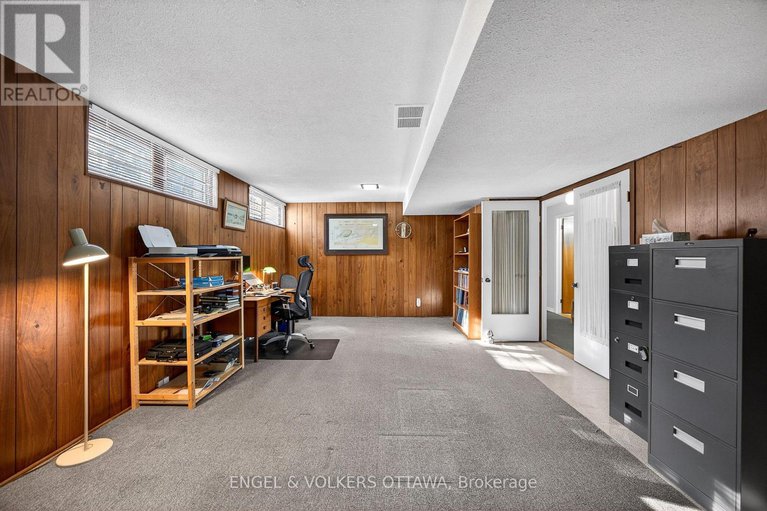 29323423/34-wallford-way/city-viewskylinefisher-heightsparkwood-hills/ottawa/ontario/K2E6B6_30