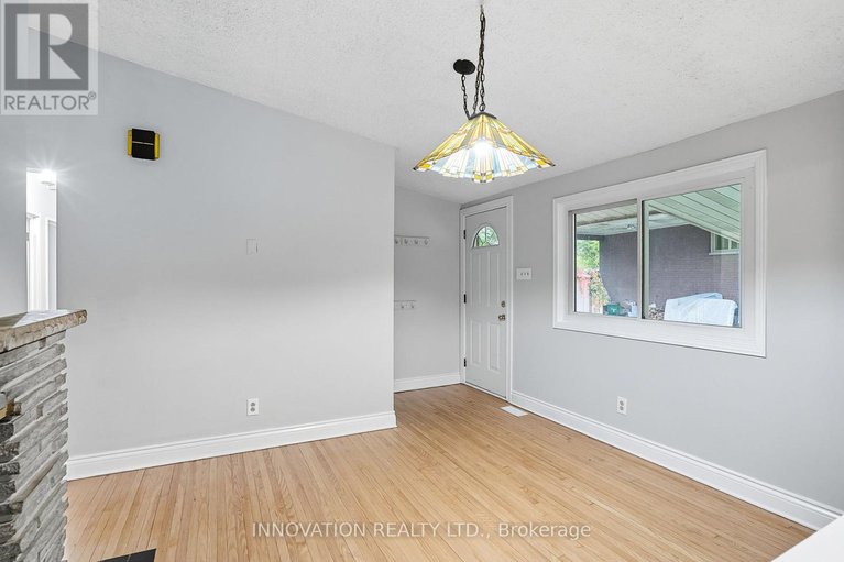 28969691/2302-horton-street/elmvale-acresurbandale/ottawa/ontario/K1G3E8_28
