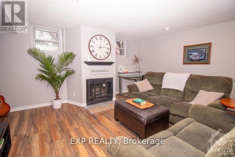 28527991/1-244-charlotte-street/sandy-hill/ottawa/ontario/K1N8L3_3
