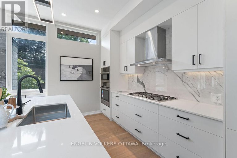 29426173/261-dovercourt-avenue/westborohampton-park/ottawa/ontario/K1Z5P5_11