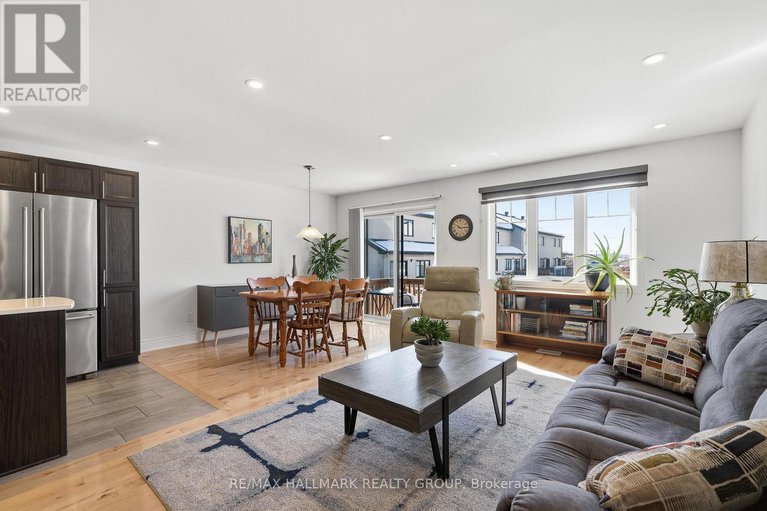 29383007/250-dion-avenue/town-of-rockland/clarence-rockland/ontario/K4K0M3_11