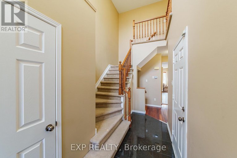 29636240/356-west-ridge-drive/stittsville-south/ottawa/ontario/K2S2G8_2