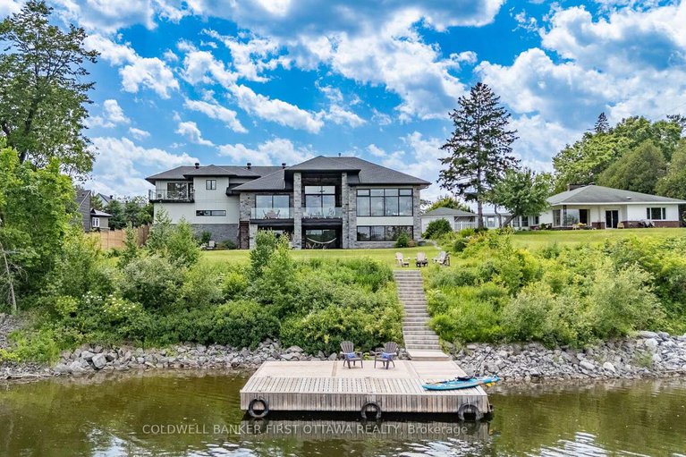 1981 Prince Of Wales Drive