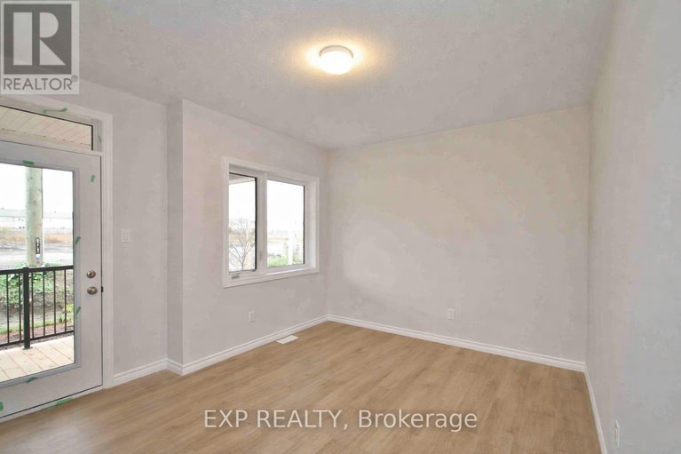 29436230/294-zenith-private/half-moon-bay/ottawa/ontario/K2J6N2_21