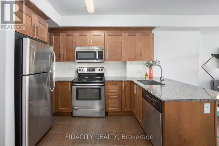 28466126/1105-242-rideau-street/sandy-hill/ottawa/ontario/K1N0B7_10