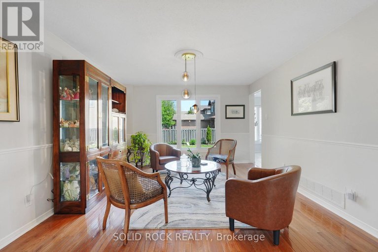 29472800/41-framingham-crescent/cedargrovefraserdale/ottawa/ontario/K2J3J4_20