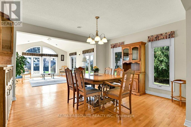 29665092/535-gascon-street/village-of-russell/russell/ontario/K4R1C6_7