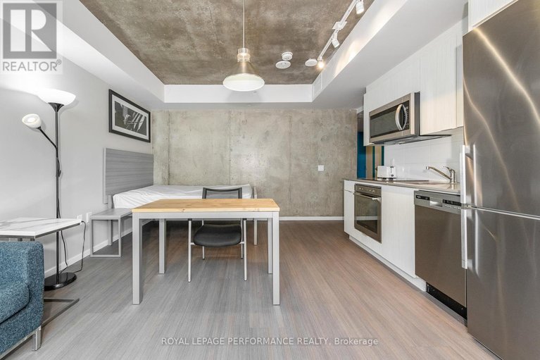 29665093/1118-105-champagne-avenue-s/west-centre-town/ottawa/ontario/K1S5E5_20