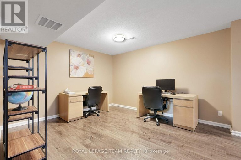 29650205/29-apple-creek-crescent/emerald-meadowstrailwest/ottawa/ontario/K2M2N3_33