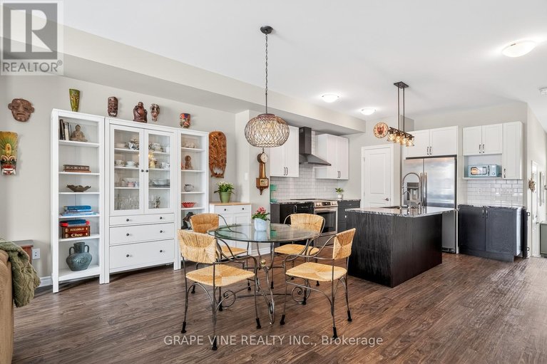 29642085/650-fisher-street/north-grenville-twp-kemptville-south/north-grenville/ontario/K0G1J0_16