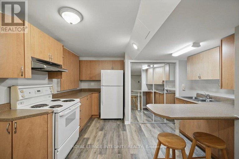 28601020/1561-verchere-street/chateauneuf/ottawa/ontario/K1C6B8_32