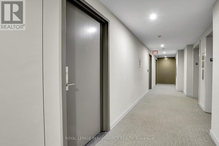 28589382/815-354-gladstone-avenue-n/ottawa-centre/ottawa/ontario/K2P0R4_4
