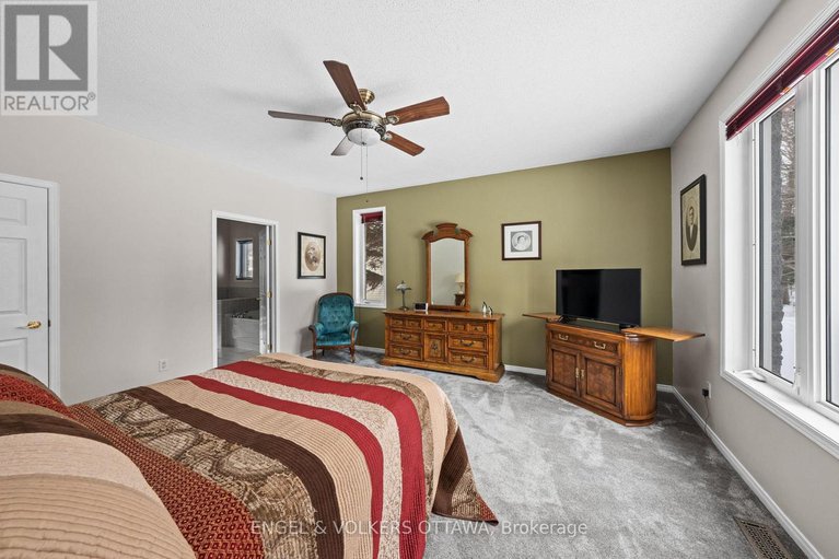 29389734/1609-ashley-cardill-lane/greely/ottawa/ontario/K4P1M7_18