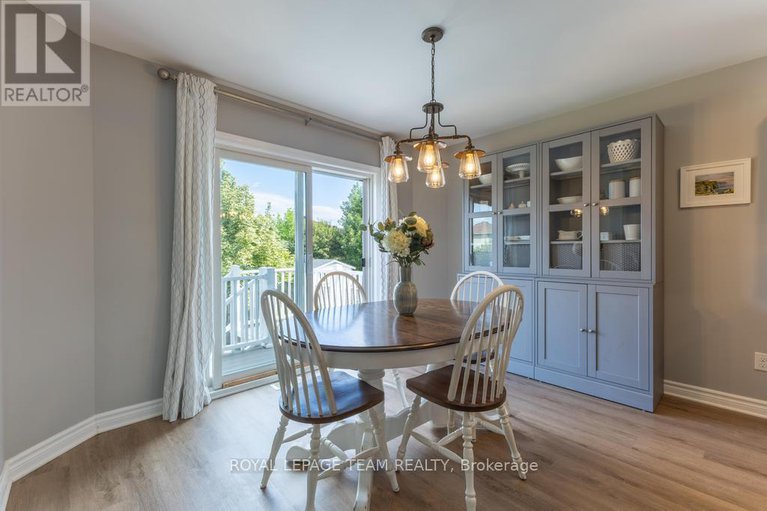28792968/29-carter-crescent/arnprior/arnprior/ontario/K7S0C4_7