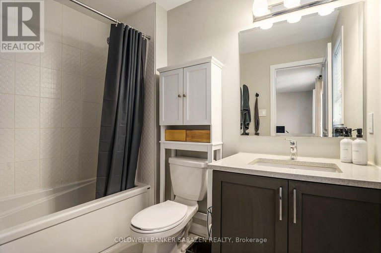 28831580/2067-caltra-crescent/half-moon-bay/ottawa/ontario/K2J6V5_16