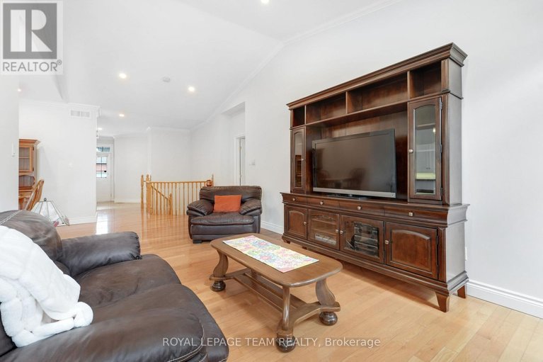 29630264/114-bartlett-private/hunt-clubwestern-community/ottawa/ontario/K1V2A8_20