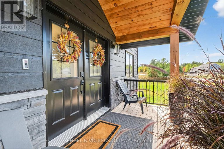 29060729/57-paul-a-bertrand-drive/mcnabbraeside-twps/mcnabbraeside/ontario/K7S3G8_6