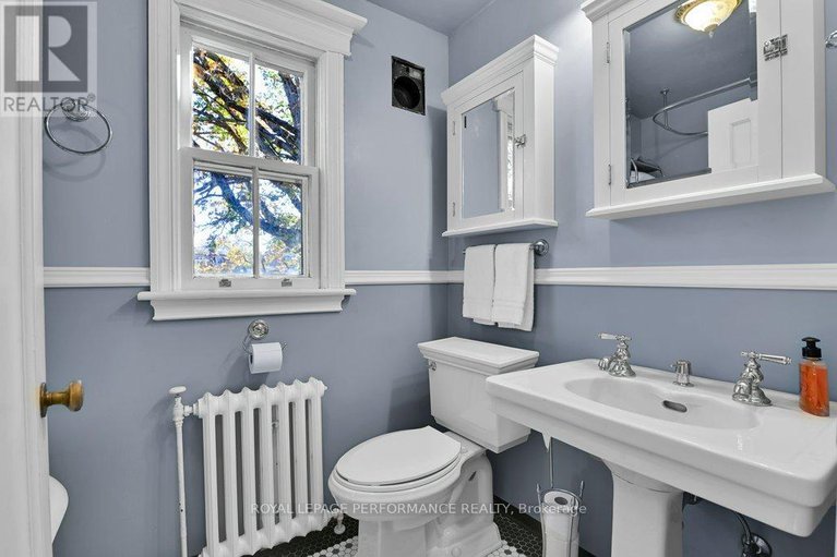 29045604/250-fourth-avenue/glebe/ottawa/ontario/K1S2M1_24