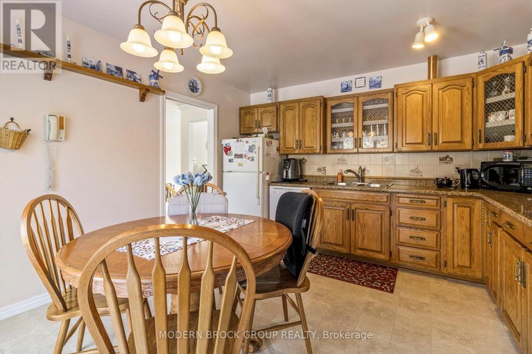 29289029/24-bernard-crescent/augusta-twp/augusta/ontario/K0E1P0_13