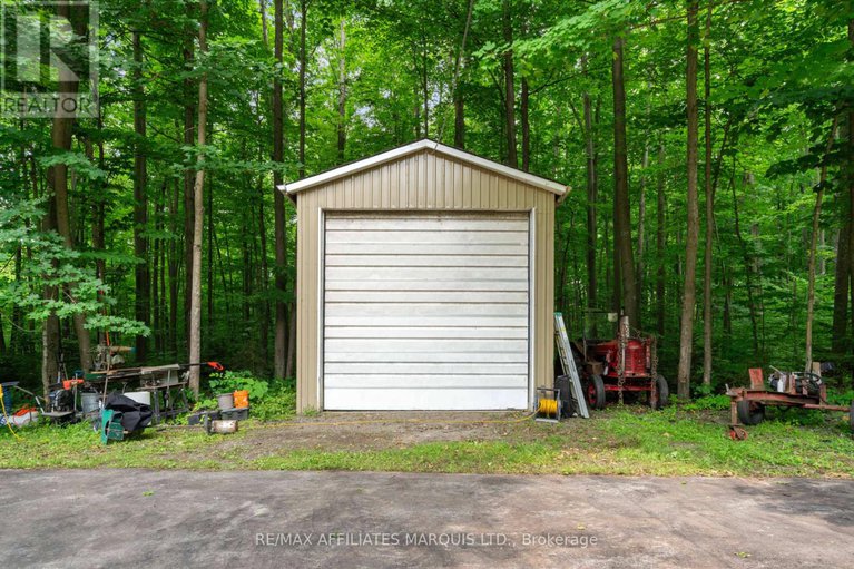 28562923/5454-nine-mile-road/south-glengarry-charlottenburgh-twp/south-glengarry/ontario/K0C1S0_31