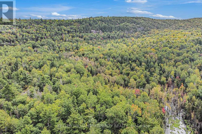 28095338/l1415-triple-tower-road/lanark-highlands-lavant-twp/lanark-highlands/ontario/K0G1K0_25