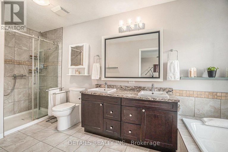 29073527/2043-paul-drive/clarencerockland-twp/clarence-rockland/ontario/K0A1E0_22