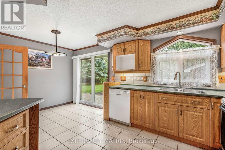 29575534/29-louise-crescent/embrun/russell/ontario/K0A1W0_7