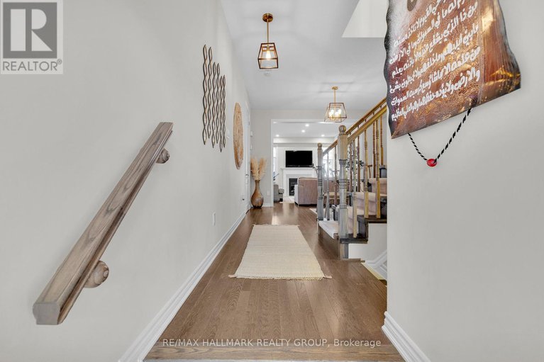 29239376/229-meadowbreeze-drive/emerald-meadowstrailwest/ottawa/ontario/K2M3A6_5