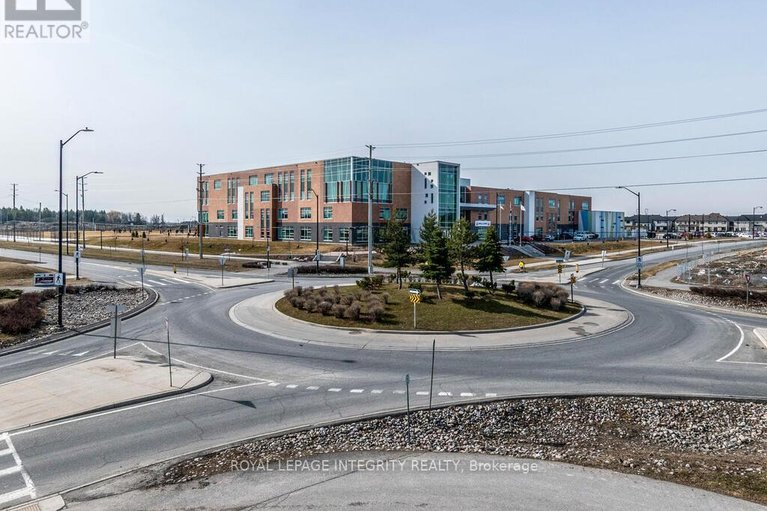 29555752/201-300-jatoba-private/emerald-meadowstrailwest/ottawa/ontario/K2V0E7_31