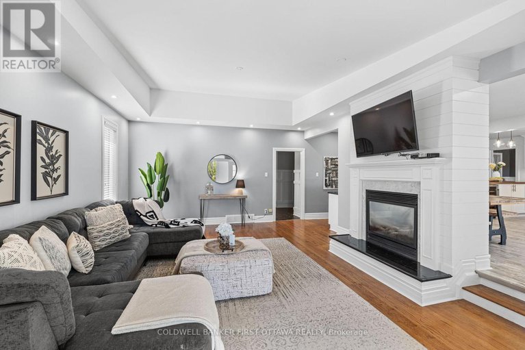 28399628/1379-potter-drive/manotick-village-manotick-estates/ottawa/ontario/K4M1C3_19