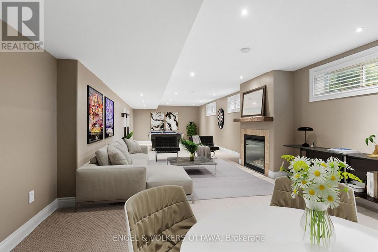 28168398/6808-suncrest-drive/greely/ottawa/ontario/K4P0B2_36