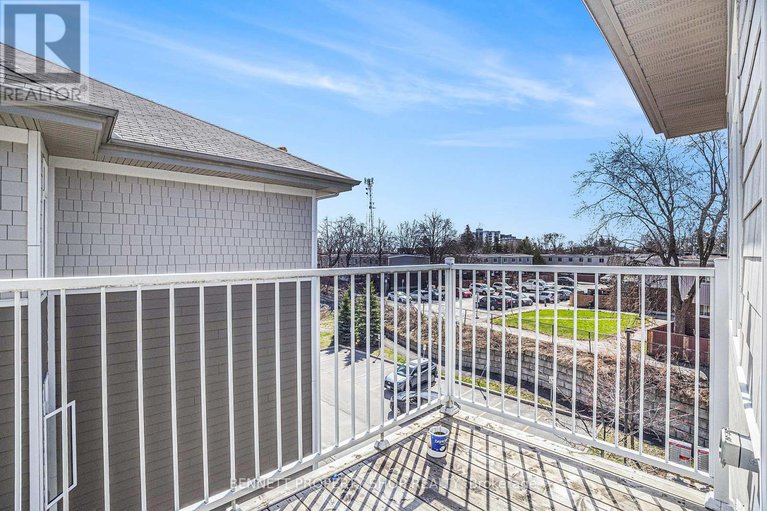 28236288/h-322-everest/elmvale-acres/ottawa/ontario/K1G4E3_19