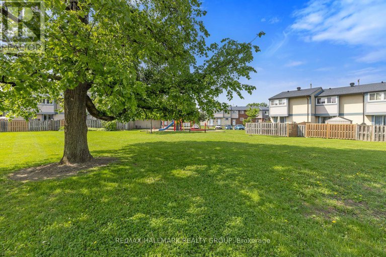 28421577/3238-uplands-drive/hunt-club/ottawa/ontario/K1V0C7_25