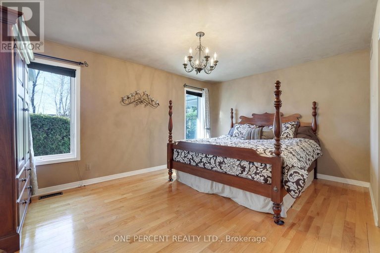 29671012/1267-randboro-crescent/navan/ottawa/ontario/K4B1K7_9