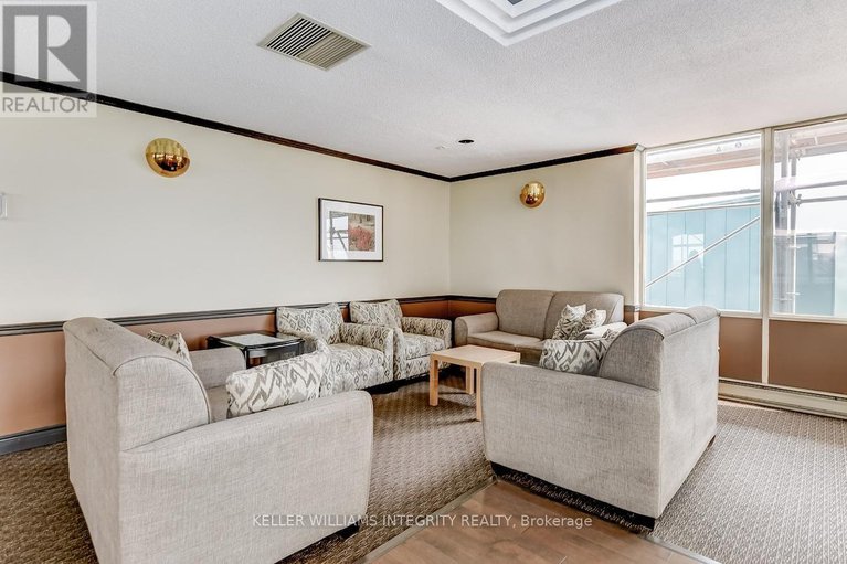 28364713/212-1025-grenon-avenue/fairfield-heights/ottawa/ontario/K2B8S5_30