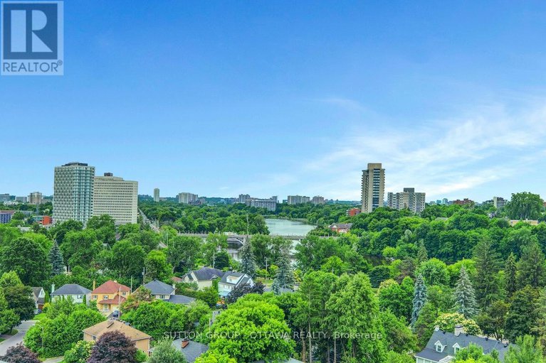 28530484/1303-70-landry-street/vanier/ottawa/ontario/K1L0A8_18