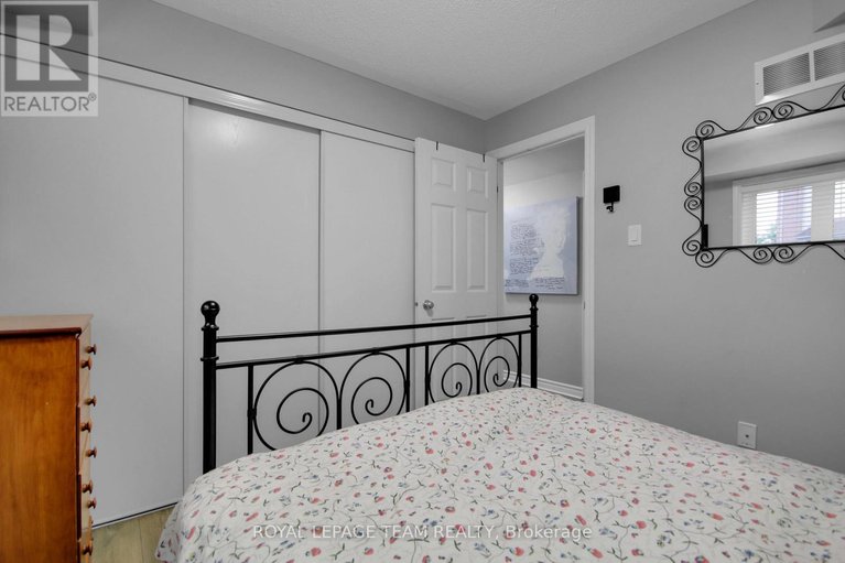 28451149/2-565-stonefield/barrhaven-east/ottawa/ontario/K2G4R4_27