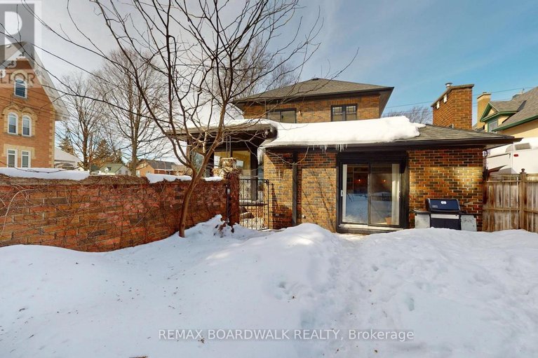 29446613/407-king-street-w/brockville/brockville/ontario/K6V3S8_72