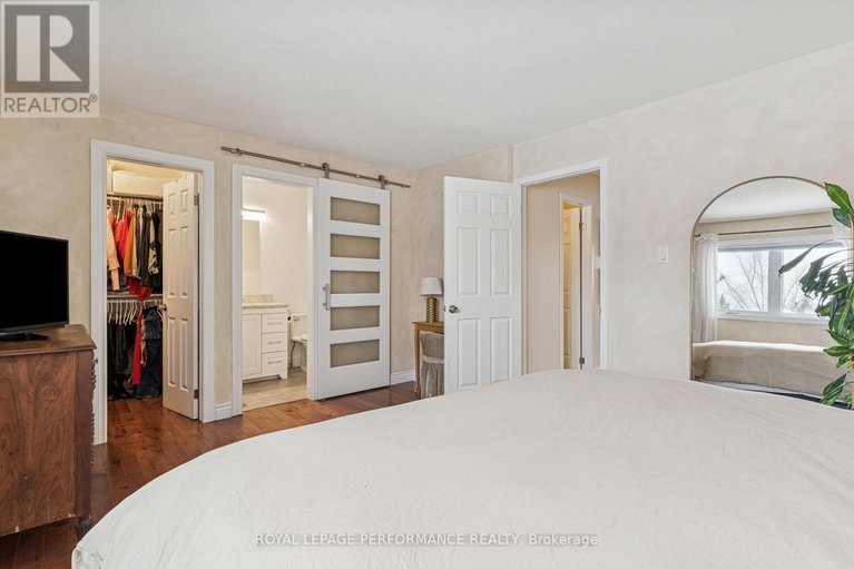 29354265/172-claiborne-way/queenswood-heights-south/ottawa/ontario/K1E3V1_22