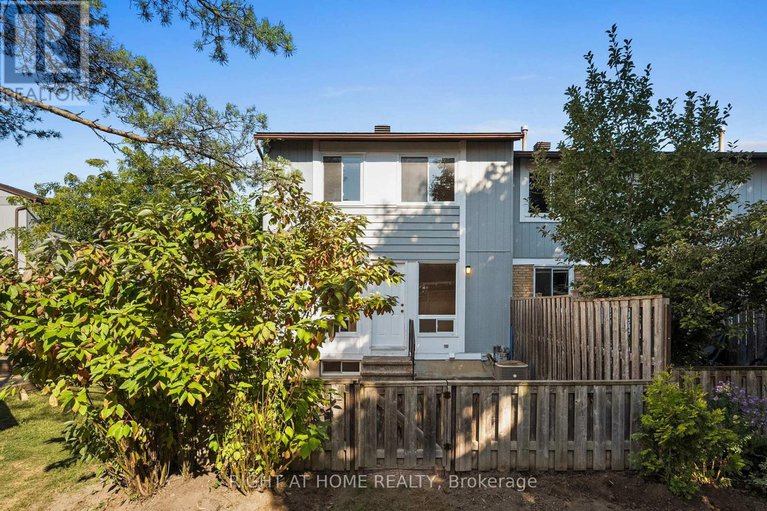 28881913/235-thistledown-court/pheasant-run/ottawa/ontario/K2J1N1_42