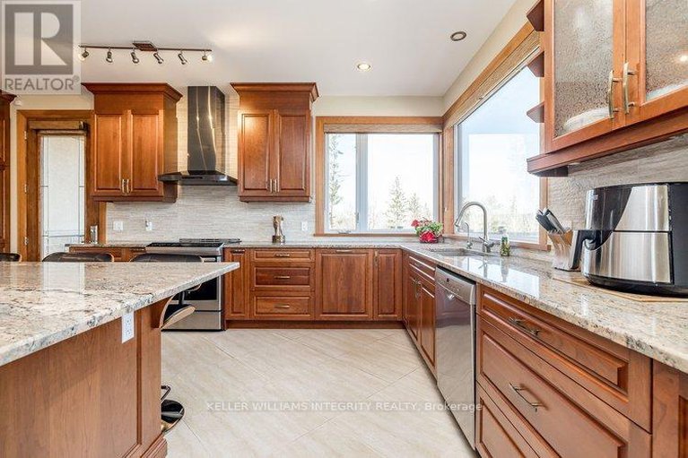 28351140/3052-stoneridge-road/dunrobin-shores/ottawa/ontario/K0A1T0_17