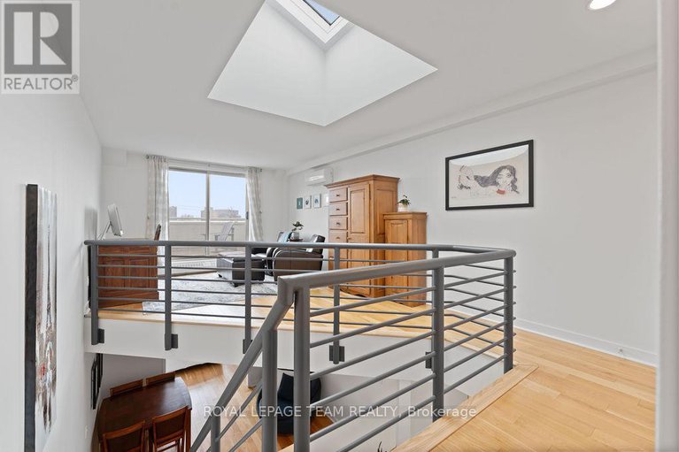 28678301/26-202-st-patrick-street/lower-townbyward-market/ottawa/ontario/K1N5K3_25