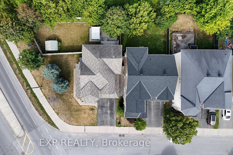 28989822/400-brigatine-avenue/stittsville-north/ottawa/ontario/K2S0P7_47