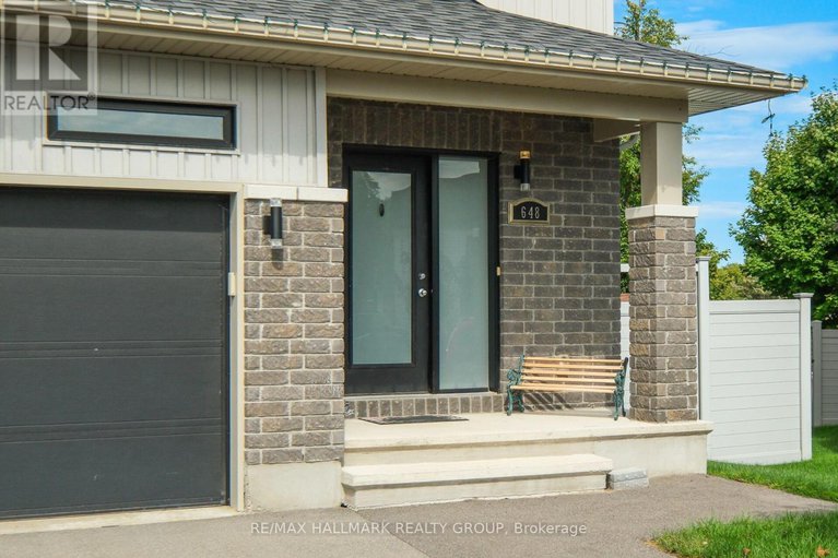 28577155/648-robert-street/town-of-rockland/clarence-rockland/ontario/K4K1E8_2