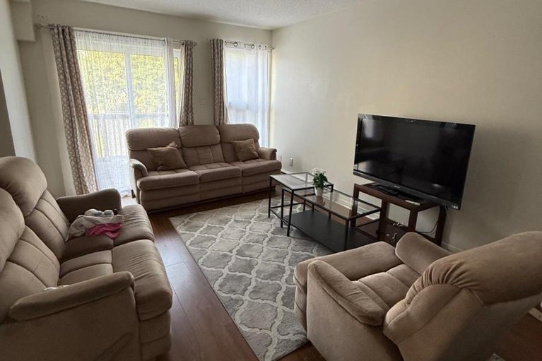 28938973/5-3415-uplands-drive/hunt-club/ottawa/ontario/K1V9N3_2