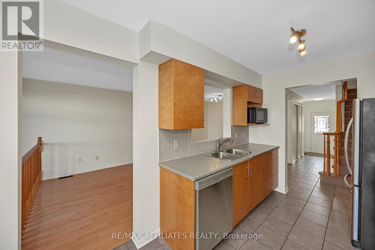 28998988/17-kirkstone-private-e/stonebridge/ottawa/ontario/K2J5E7_11