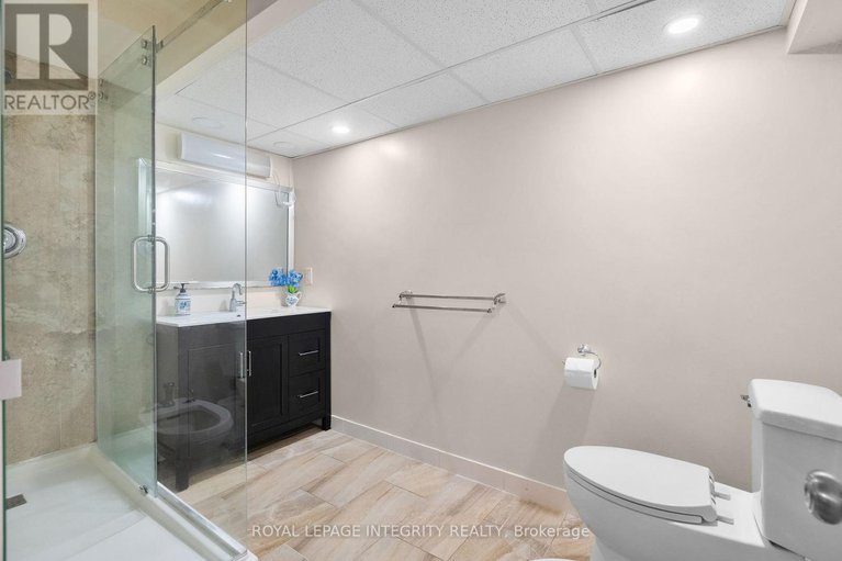 28798691/22-marchbrook-circle/rural-kanata-central/ottawa/ontario/K2W1A1_40
